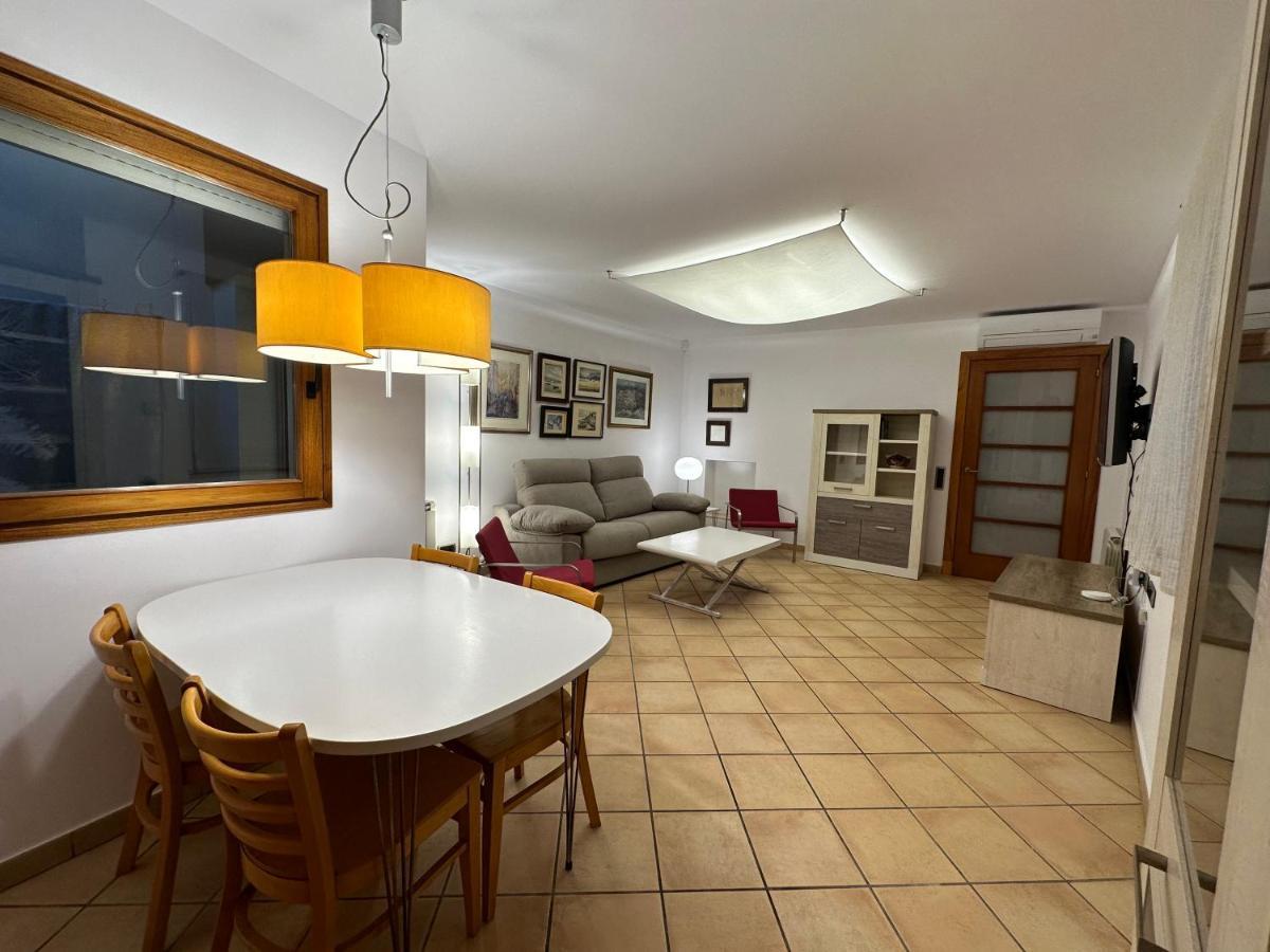Chic Apartment Beach Матаро Екстер'єр фото
