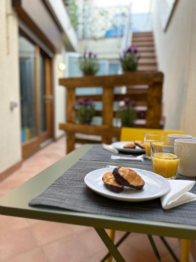 Chic Apartment Beach Матаро Екстер'єр фото